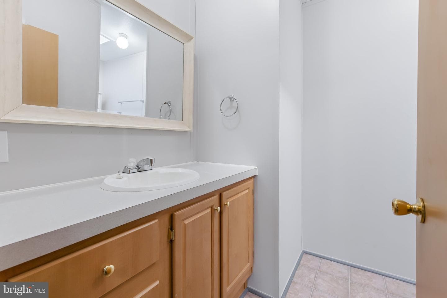 8 Ashton Dr photo 20