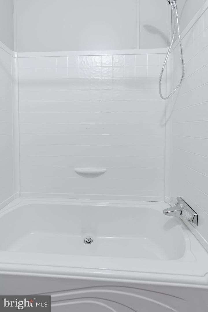 8 Ashton Dr photo 30