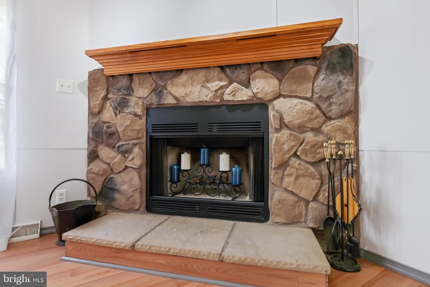 8 Ashton Dr photo 9