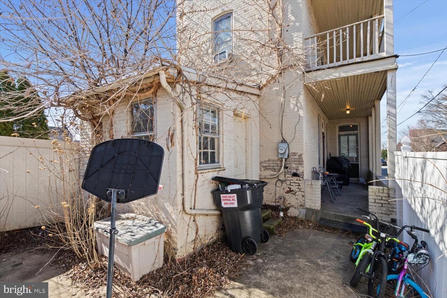 644 Chestnut Street photo 12