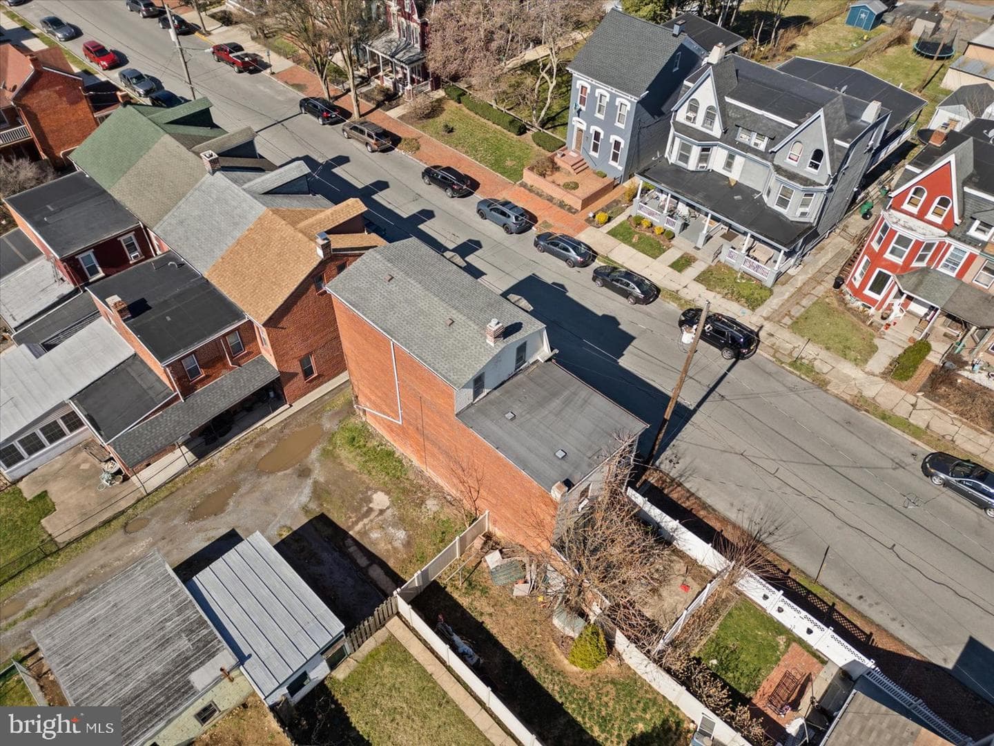 644 Chestnut Street photo 15