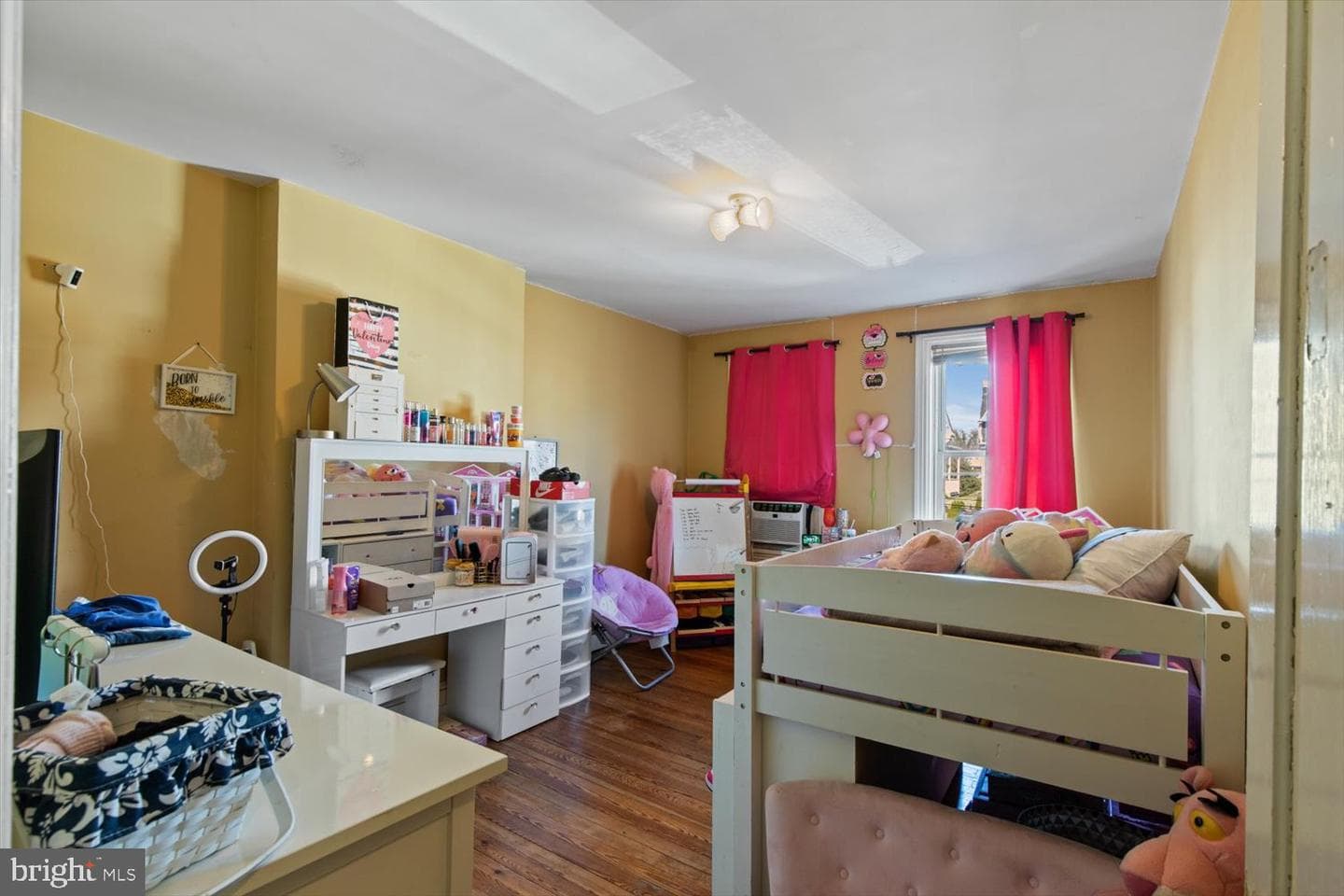644 Chestnut Street photo 27