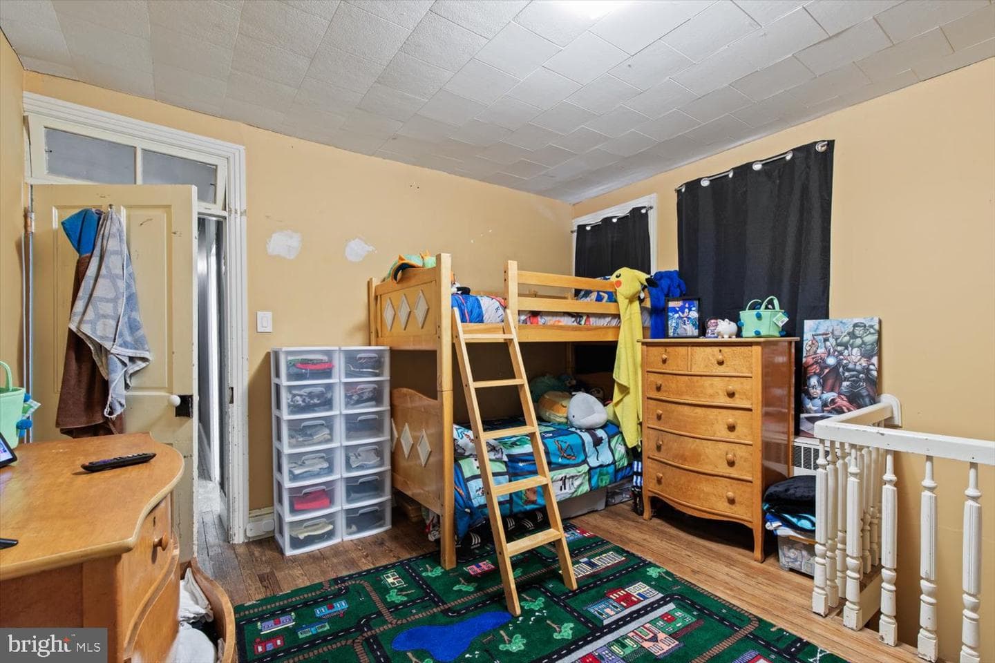 644 Chestnut Street photo 35