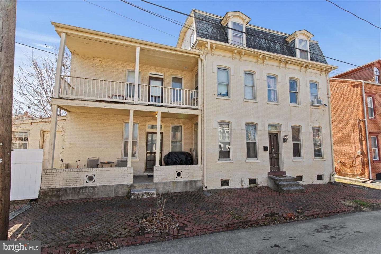 644 Chestnut Street photo 7