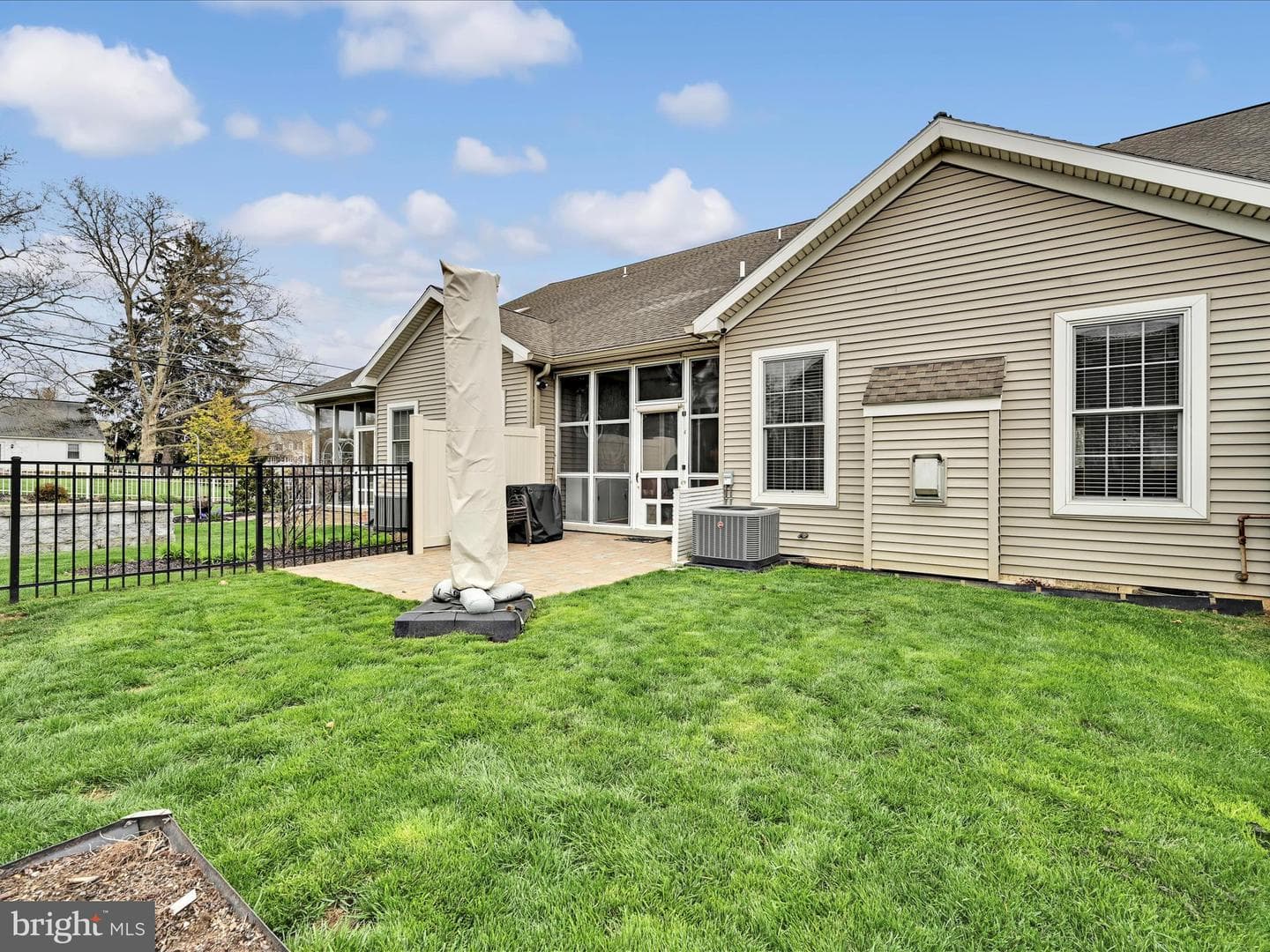1015 Hammon Avenue photo 30