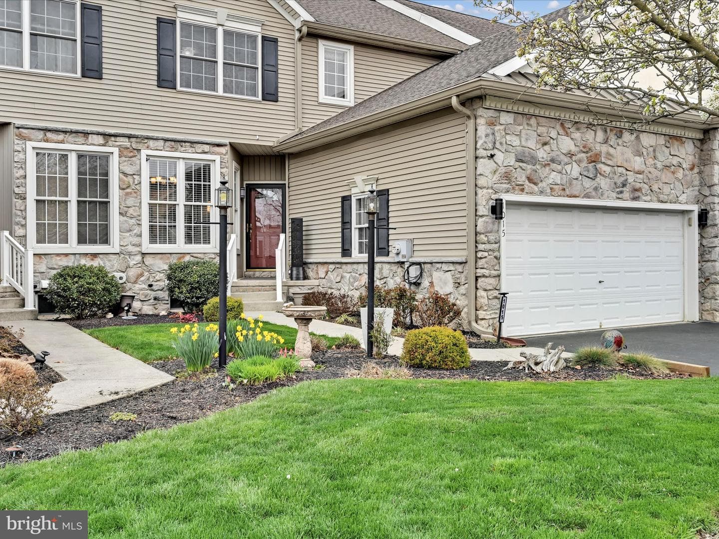 1015 Hammon Avenue photo 4
