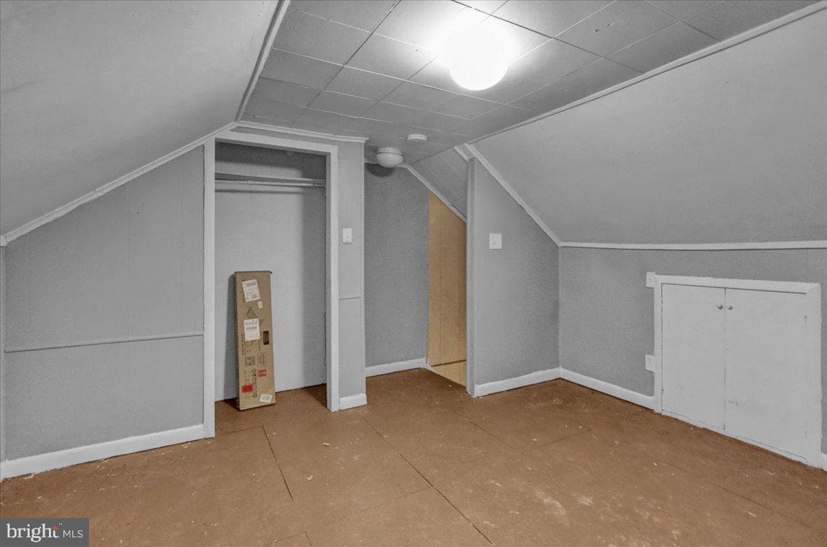 625 Poplar Street photo 24