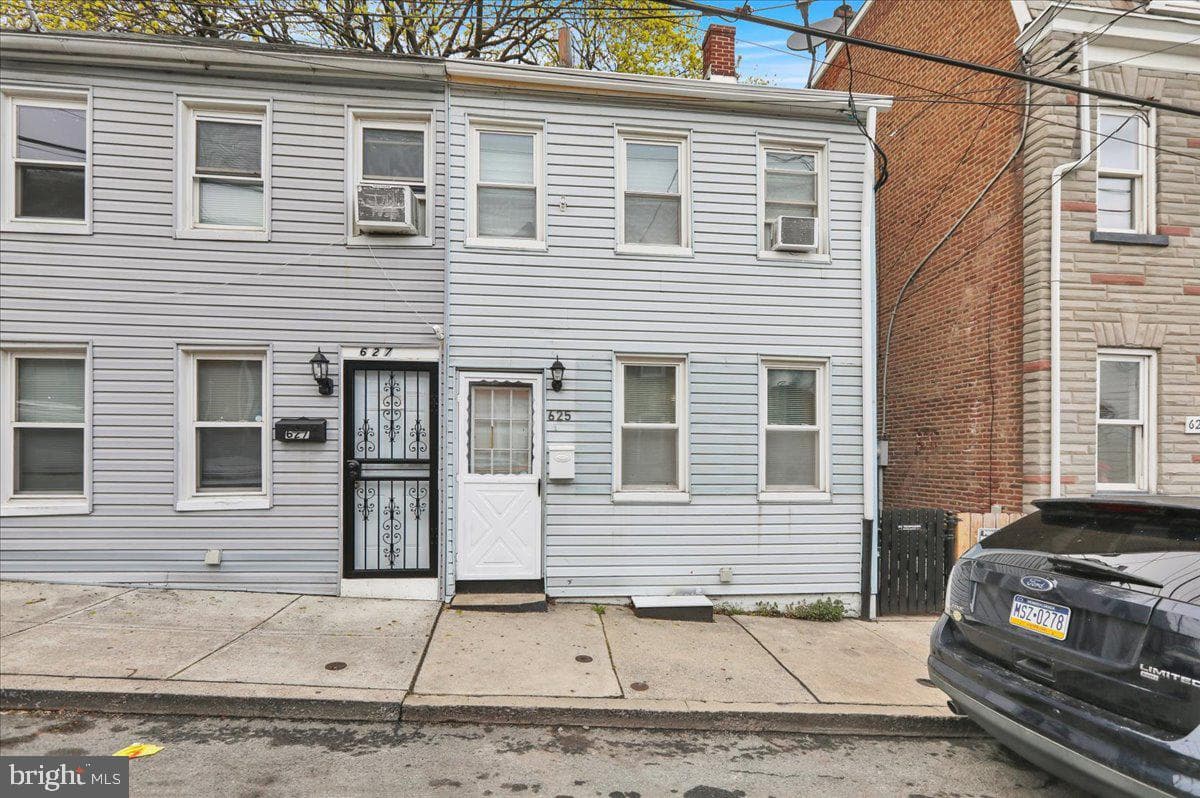 625 Poplar Street photo 30