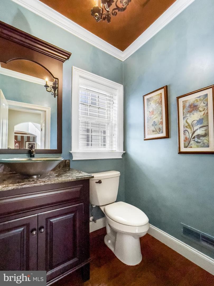343 Ecker Drive photo 15
