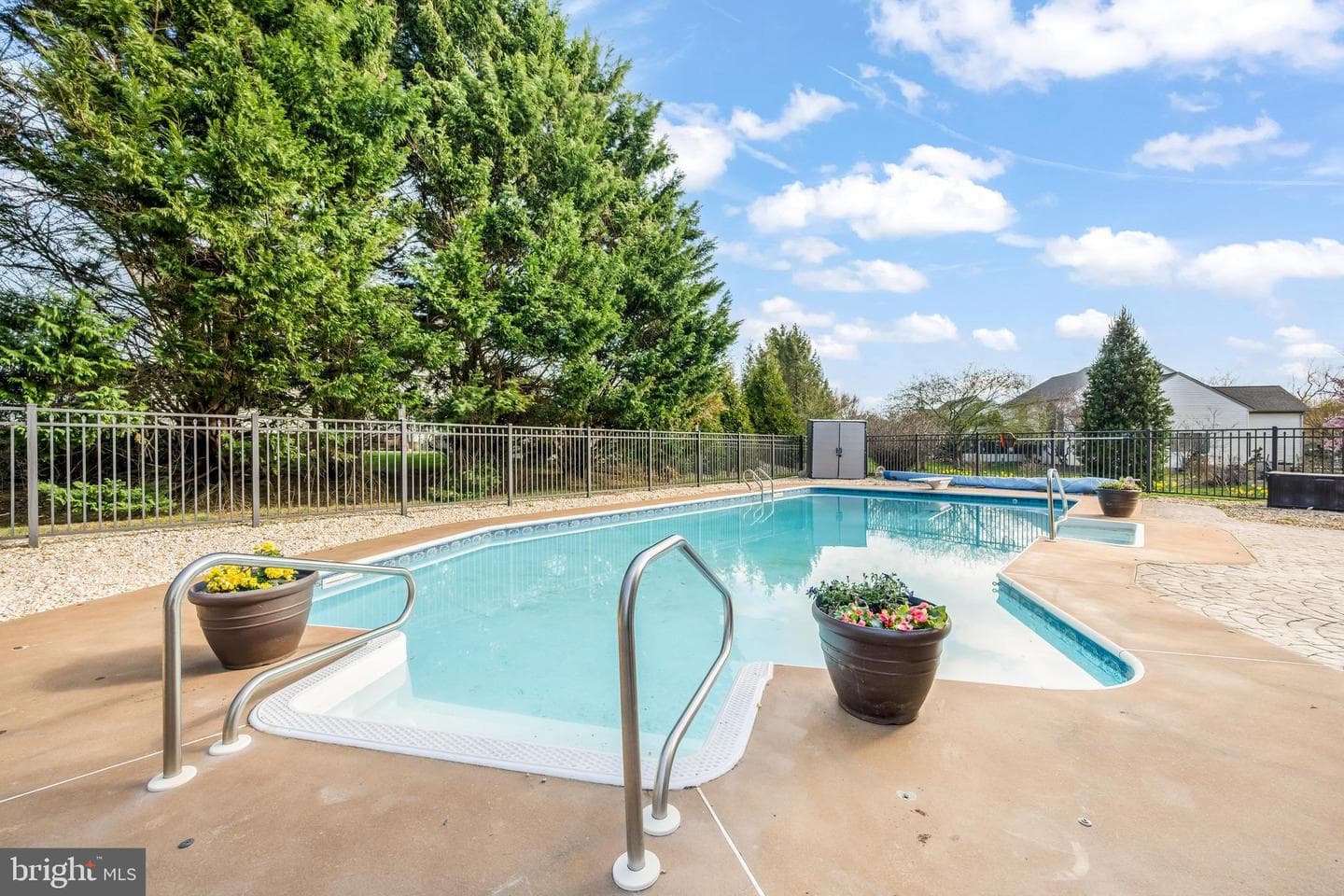 19 Fox Hollow Drive photo 33