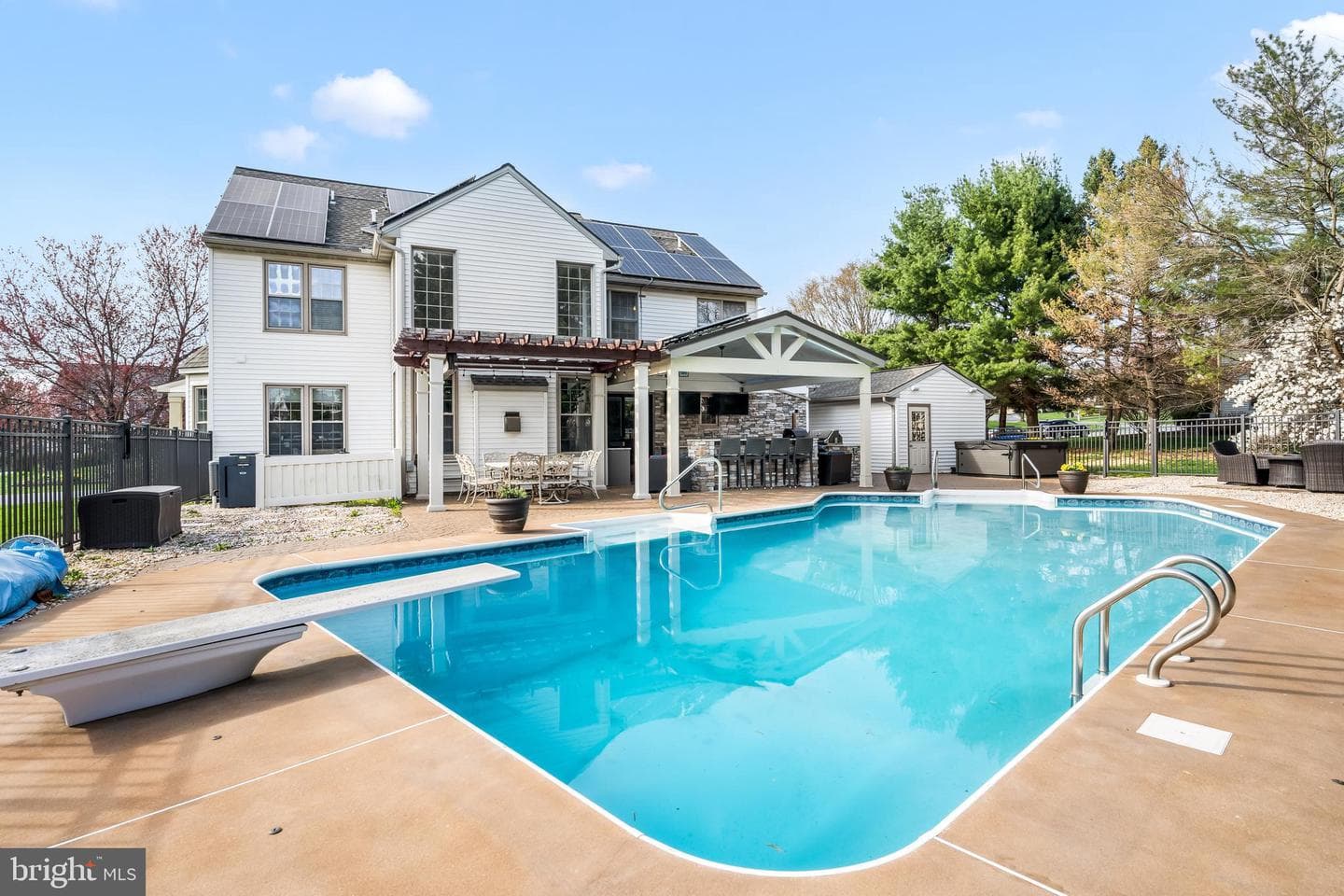 19 Fox Hollow Drive photo 5