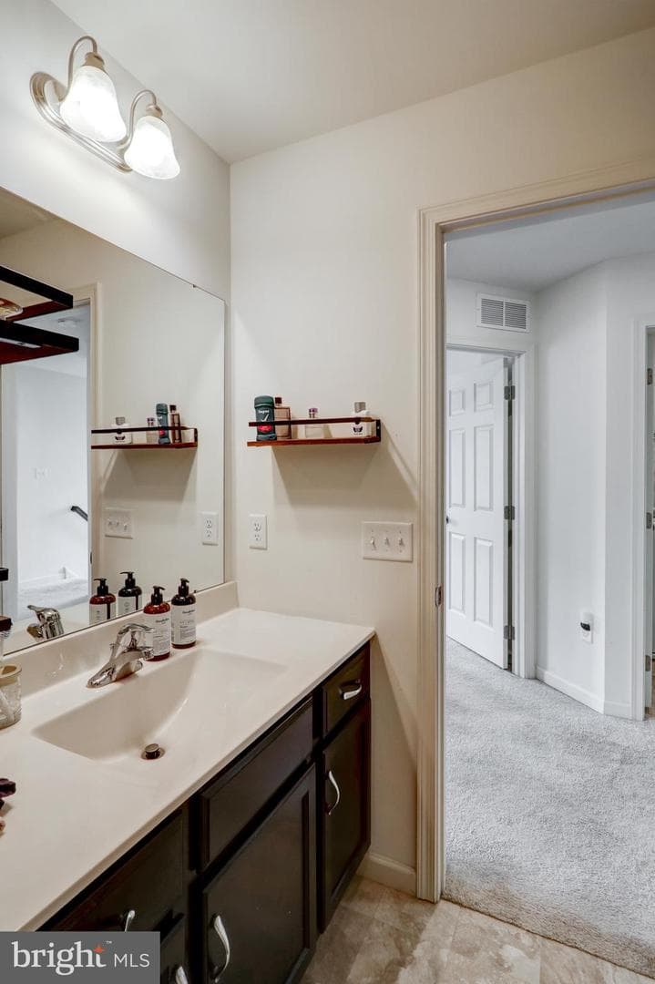 108 Ashwood Lane photo 38