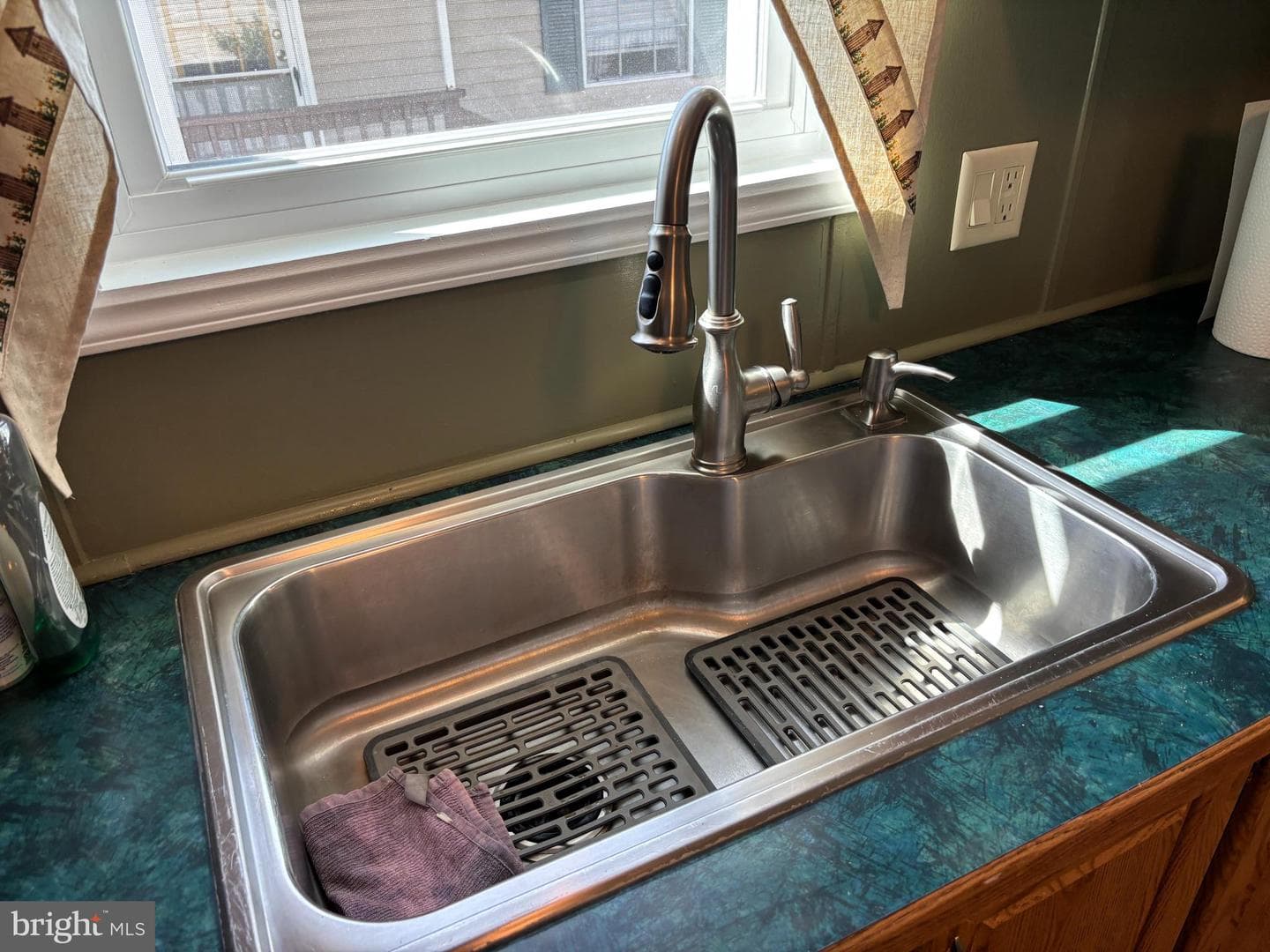 105 Jemfield Court photo 17