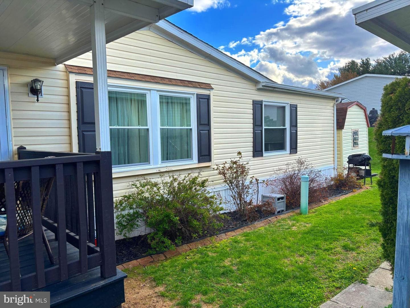 105 Jemfield Court photo 2