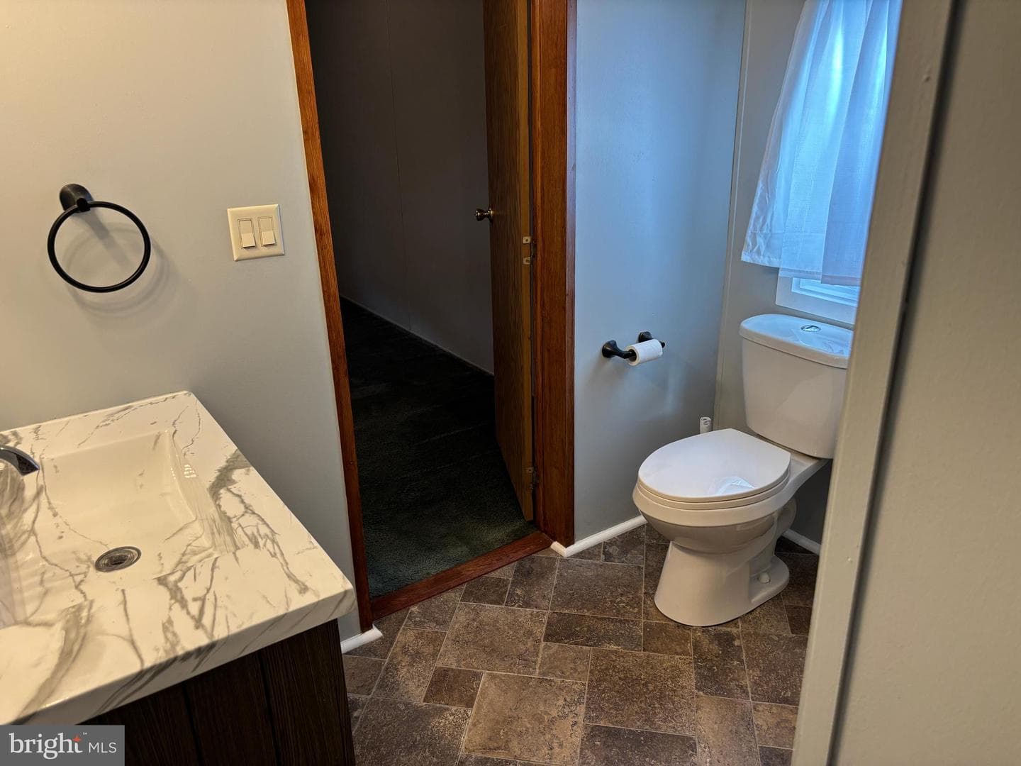 105 Jemfield Court photo 37
