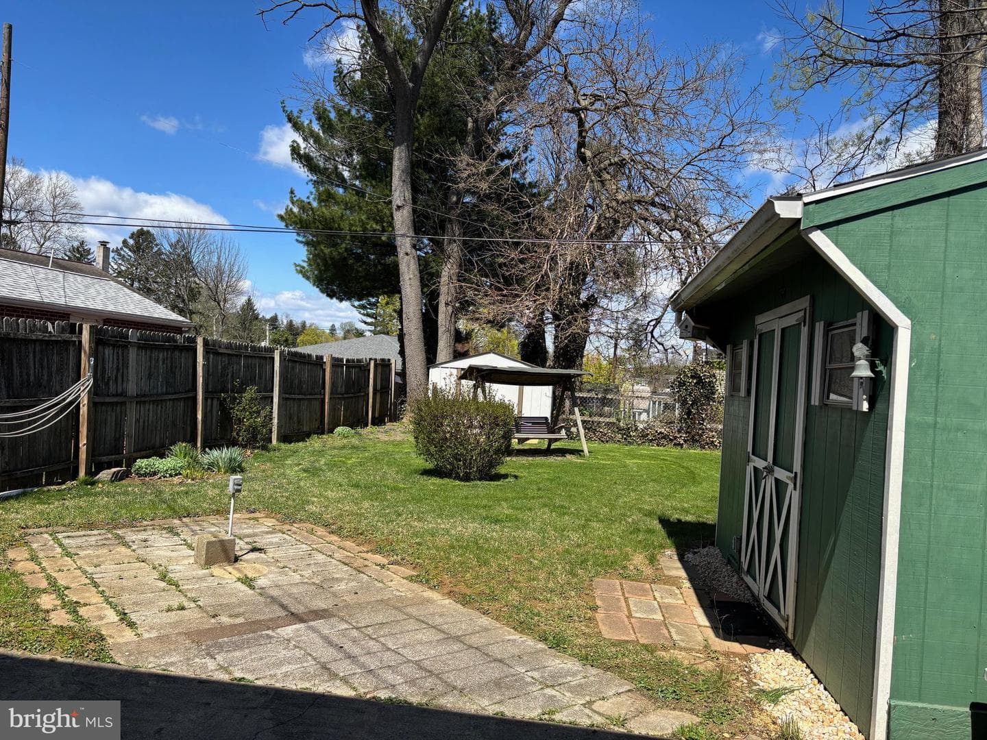 1819 Hemlock Road photo 35