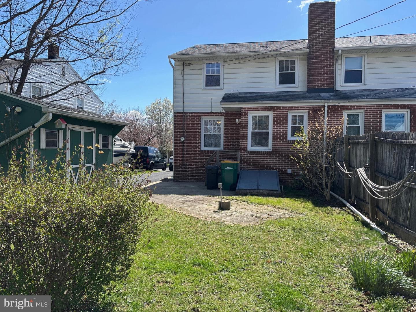 1819 Hemlock Road photo 38