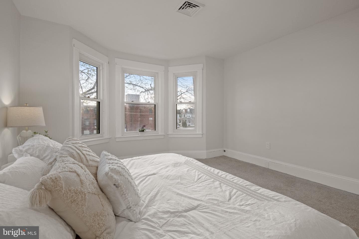 109 S Hazel Street photo 25
