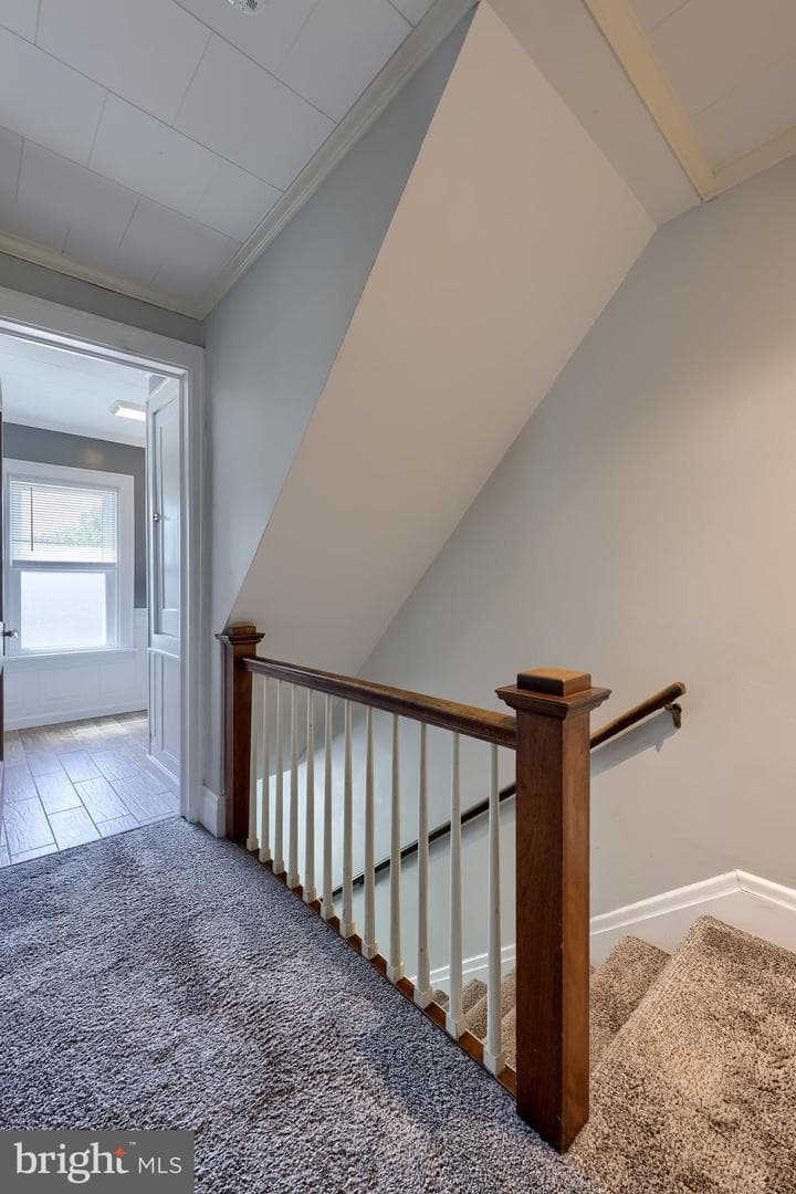 1221 Elm Avenue photo 27