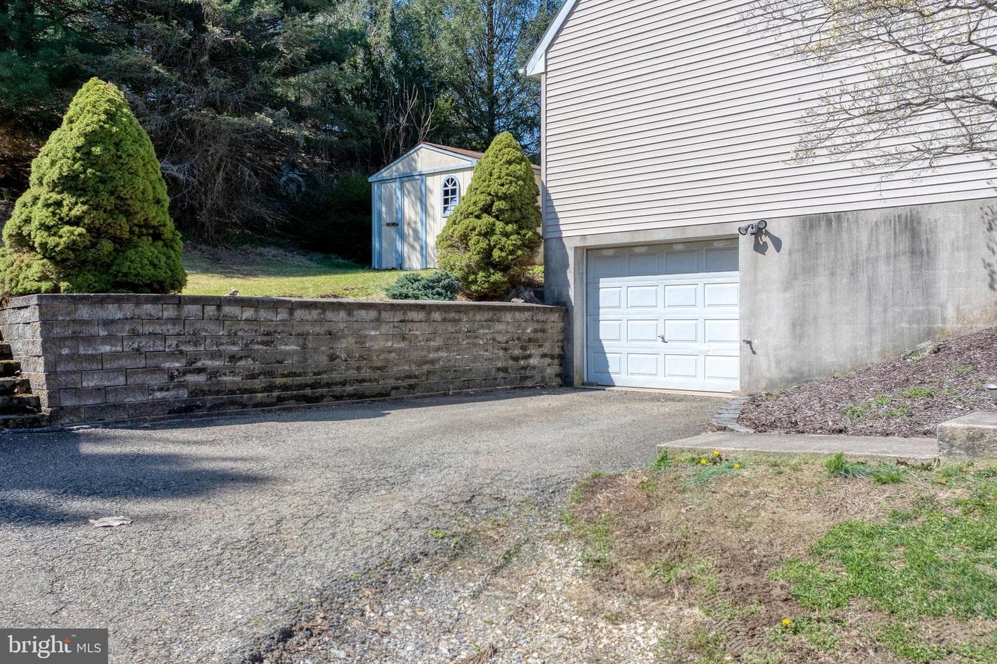 243 Magnolia Drive photo 32