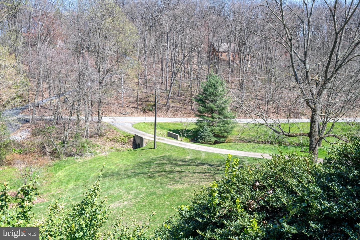 243 Magnolia Drive photo 35