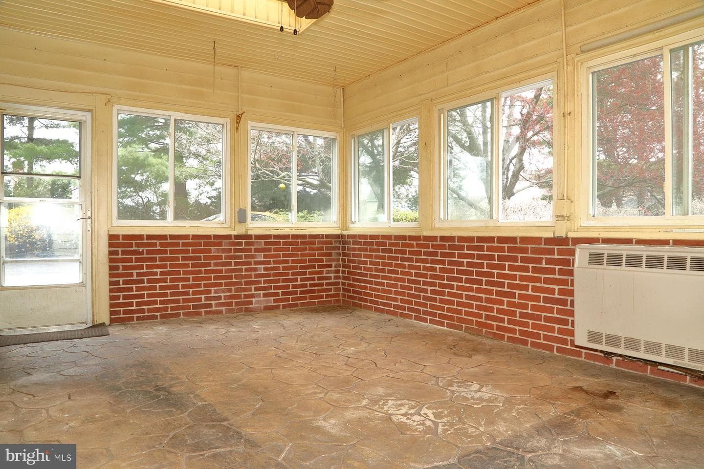 509 Koser Road photo 35