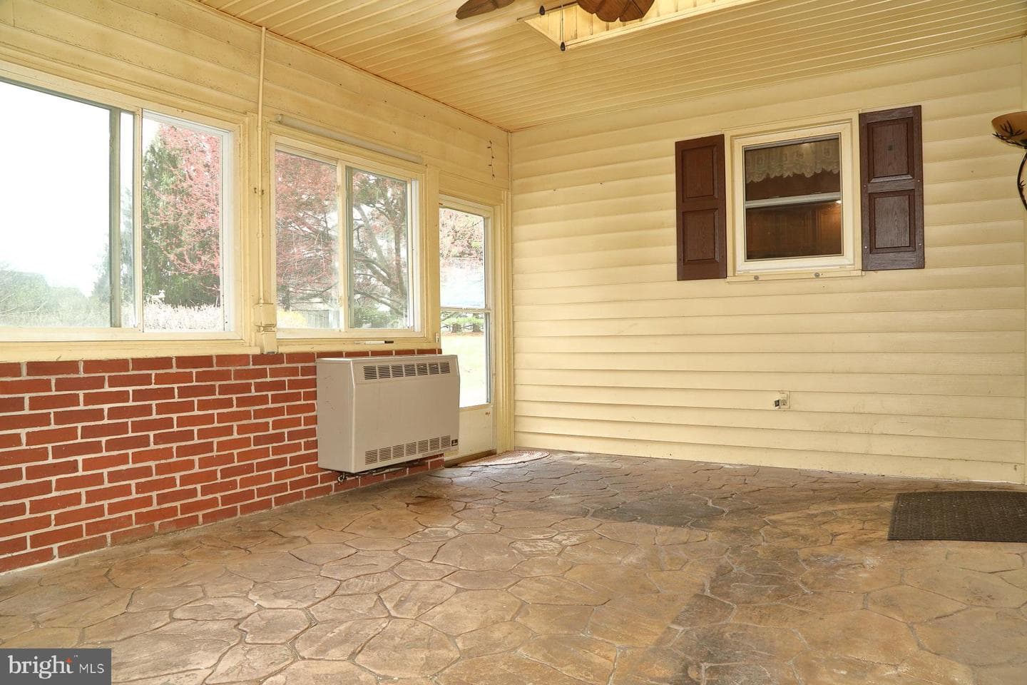 509 Koser Road photo 36