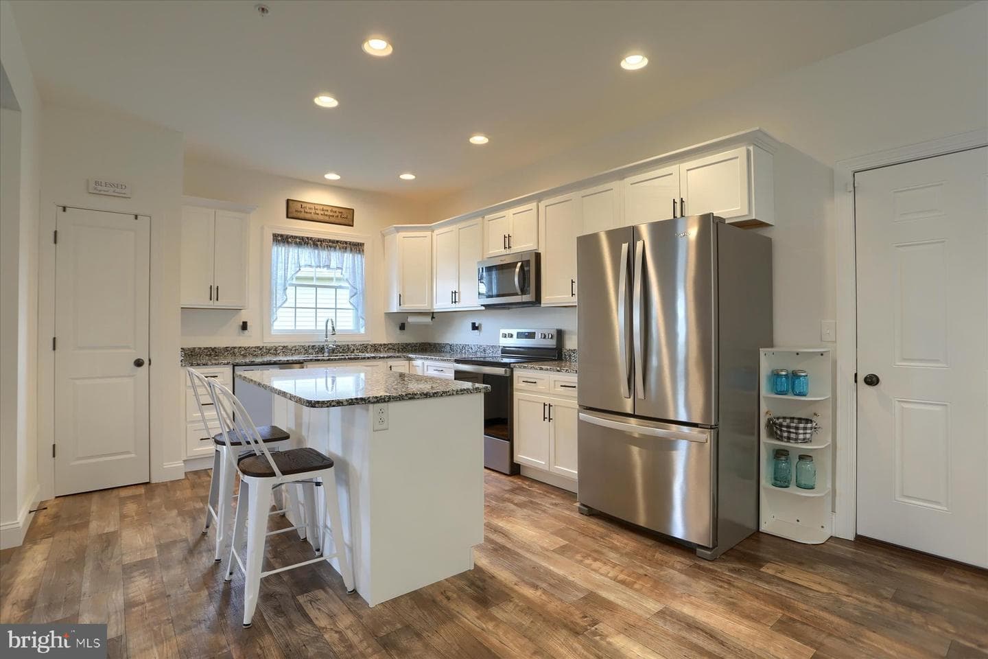 120 Ridgefield Drive photo 5