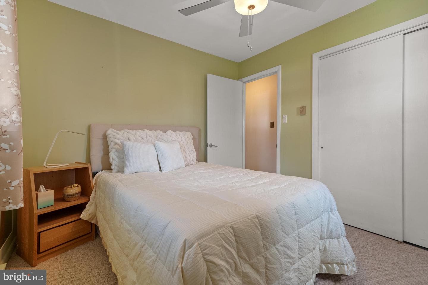 18 Oaklawn Boulevard photo 23