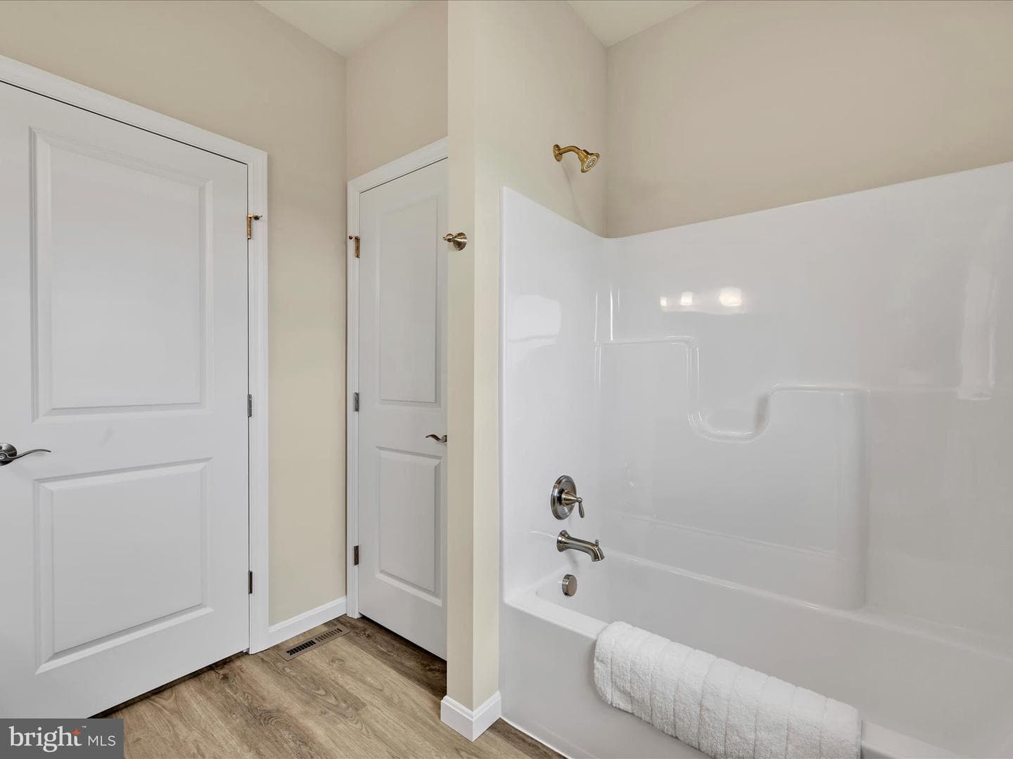 210 Randolph Drive photo 23