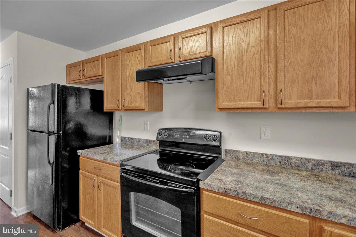 346 Dickens Drive photo 16