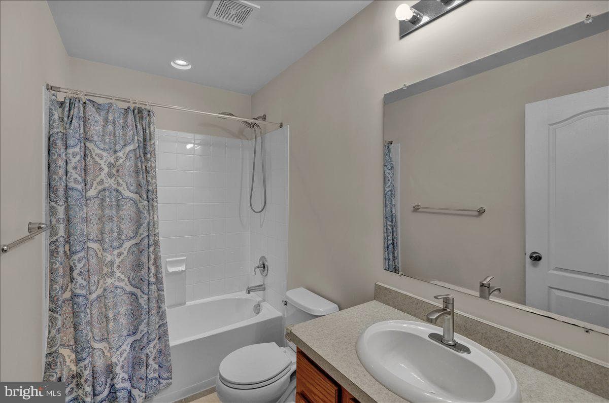 346 Dickens Drive photo 32