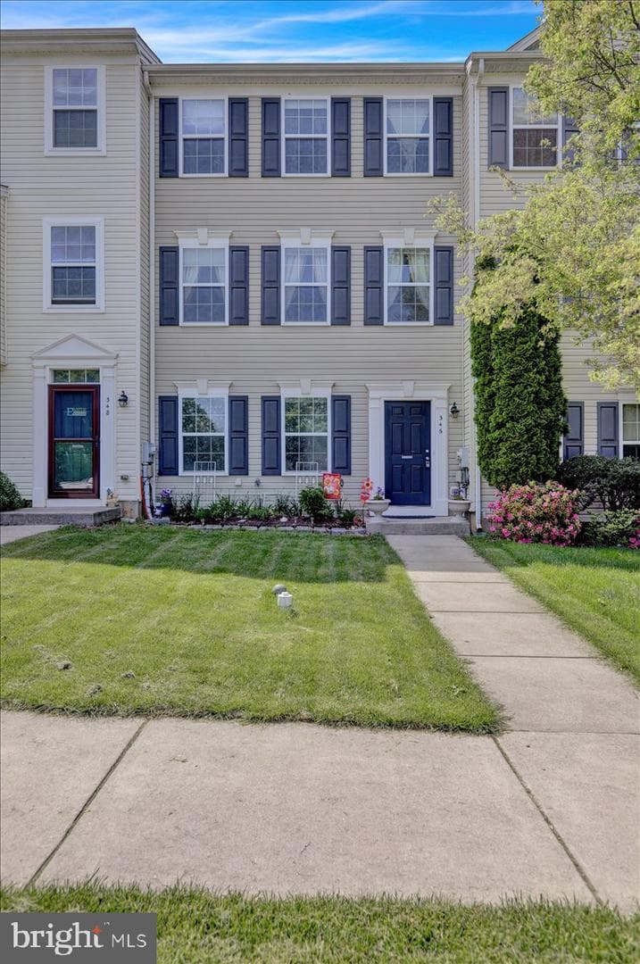 346 Dickens Drive photo 4