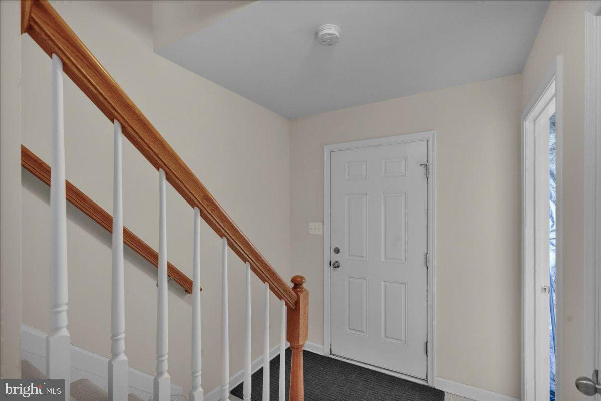 346 Dickens Drive photo 6