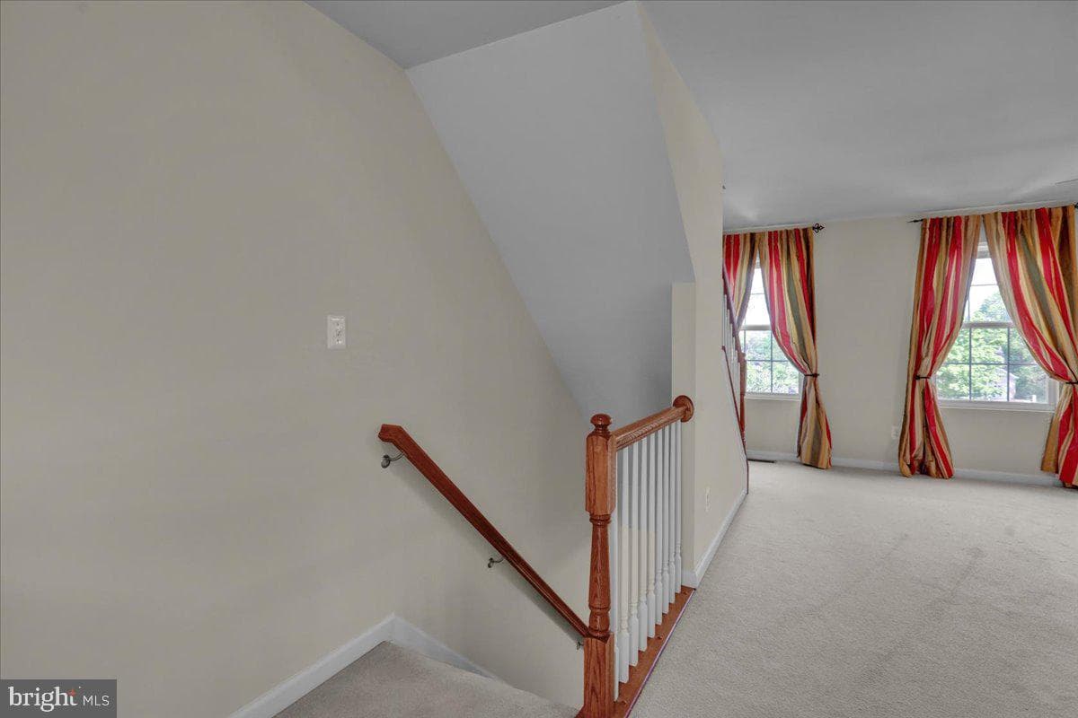 346 Dickens Drive photo 9