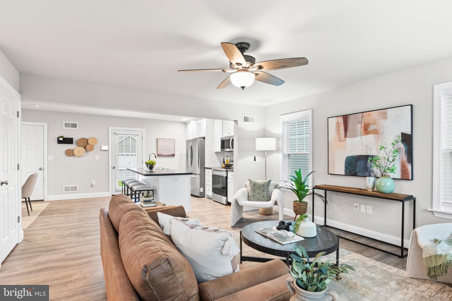 33 Coastal Avenue photo 11