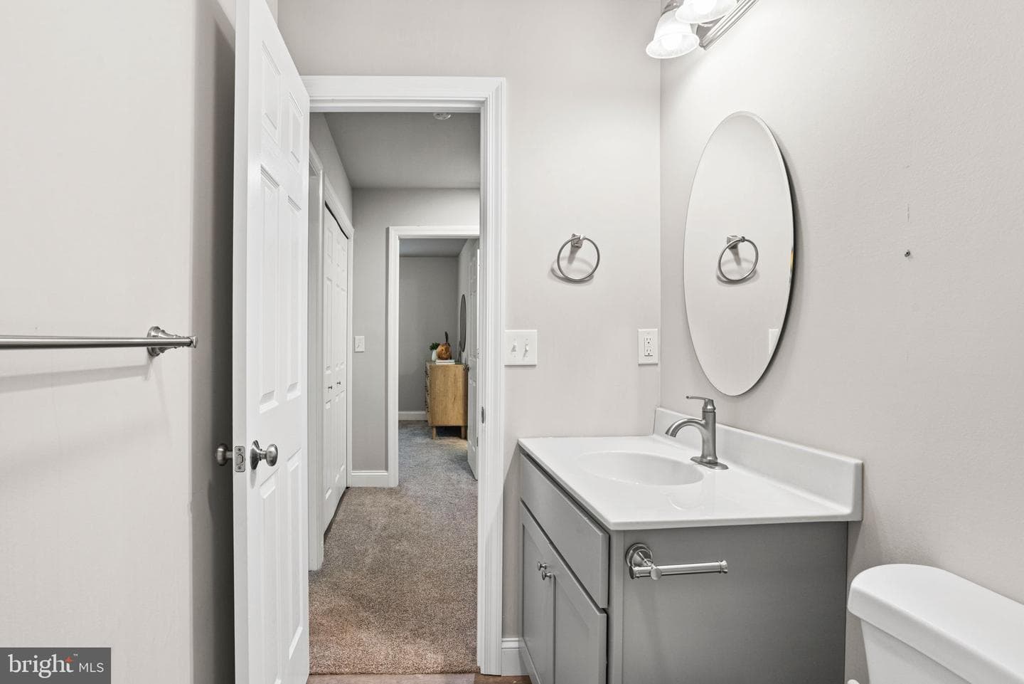 33 Coastal Avenue photo 46