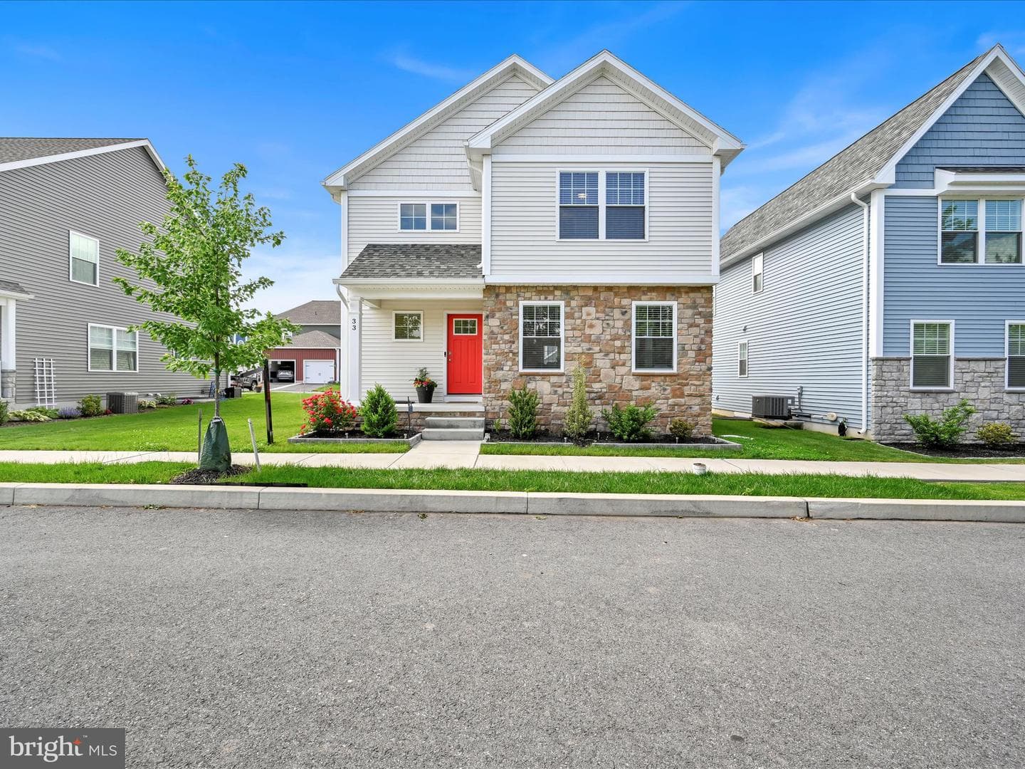 33 Coastal Avenue photo 58