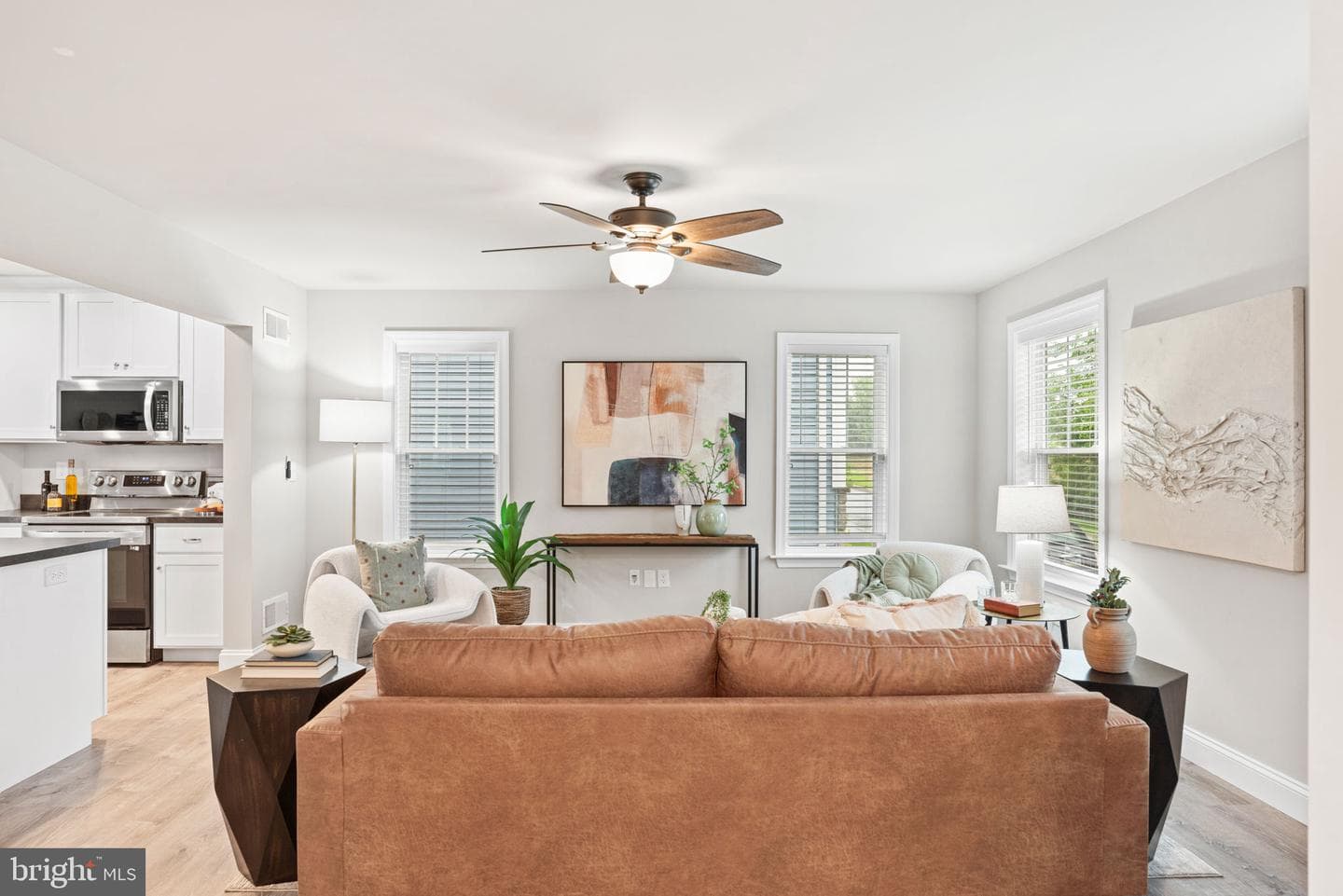 33 Coastal Avenue photo 7
