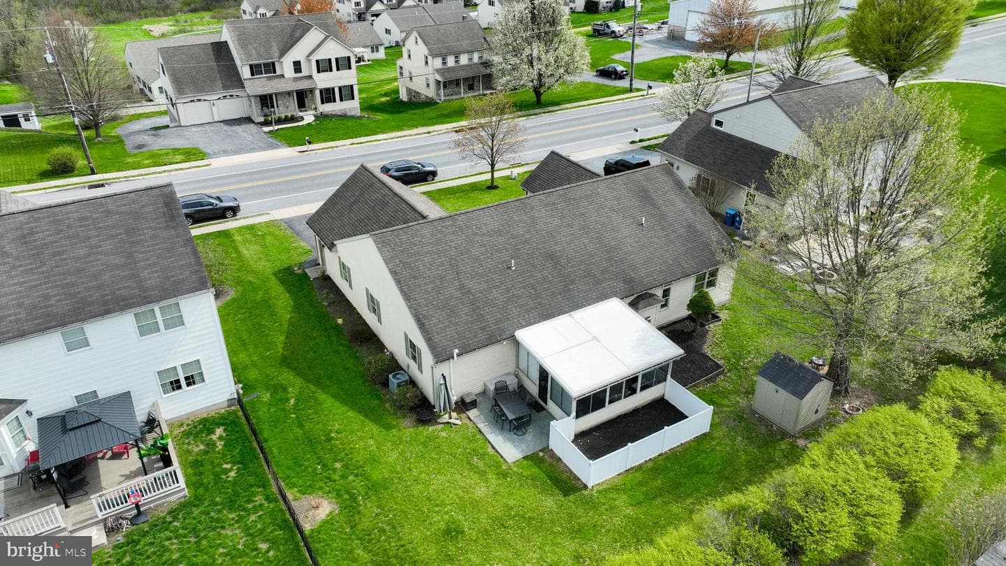 771 W Ridge Road photo 4