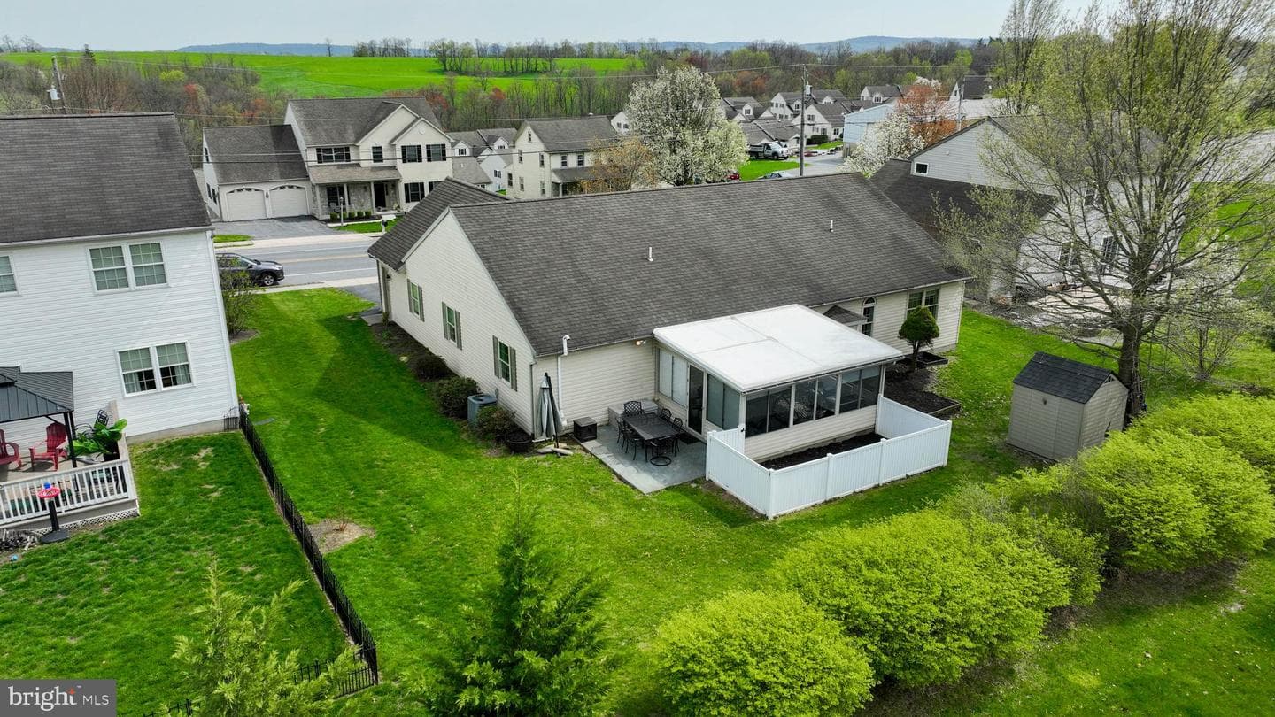 771 W Ridge Road photo 6