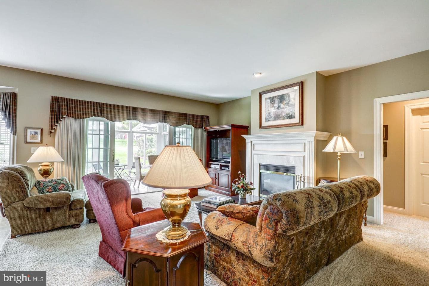 305 Miller Street photo 35