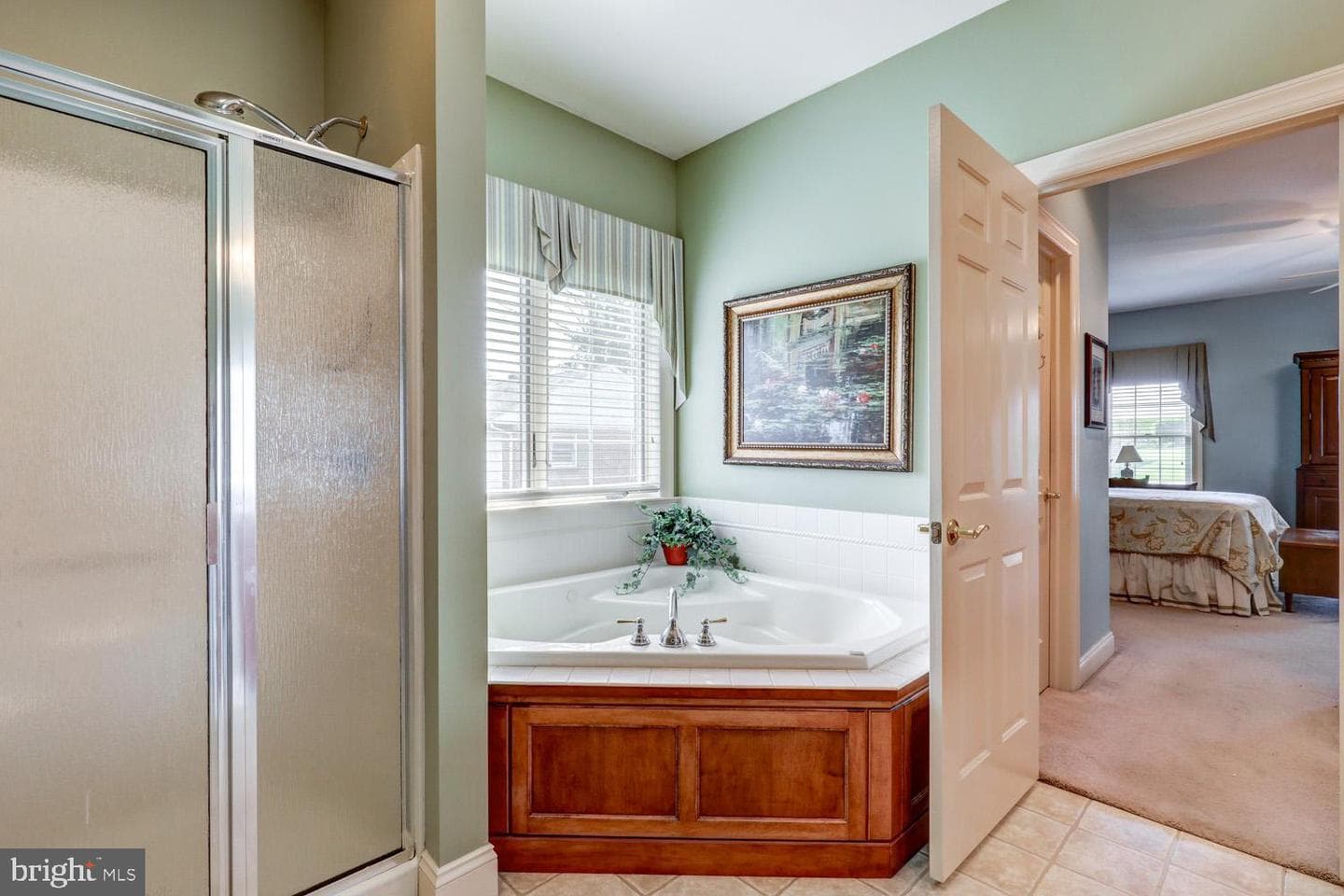 305 Miller Street photo 41