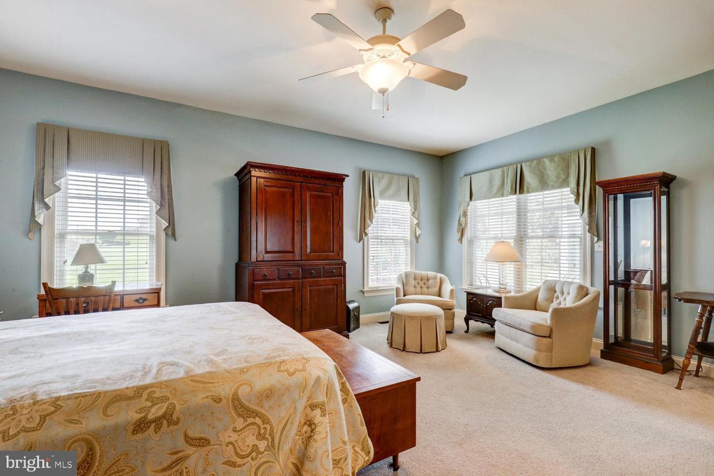 305 Miller Street photo 45