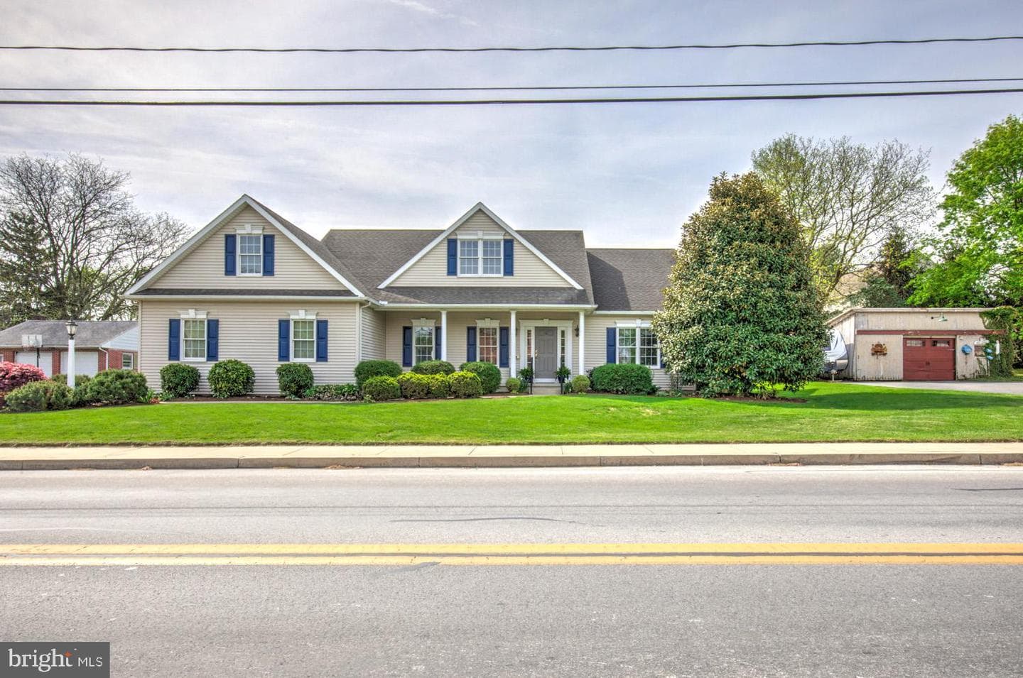 305 Miller Street photo 53