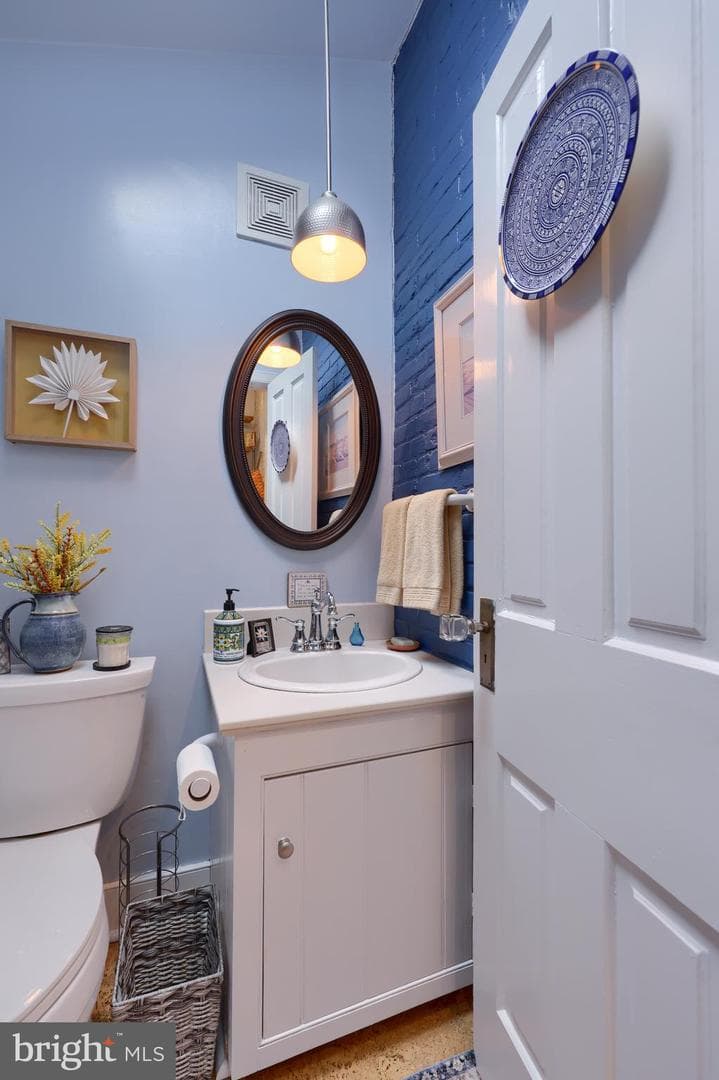 227 N Mulberry Street photo 27
