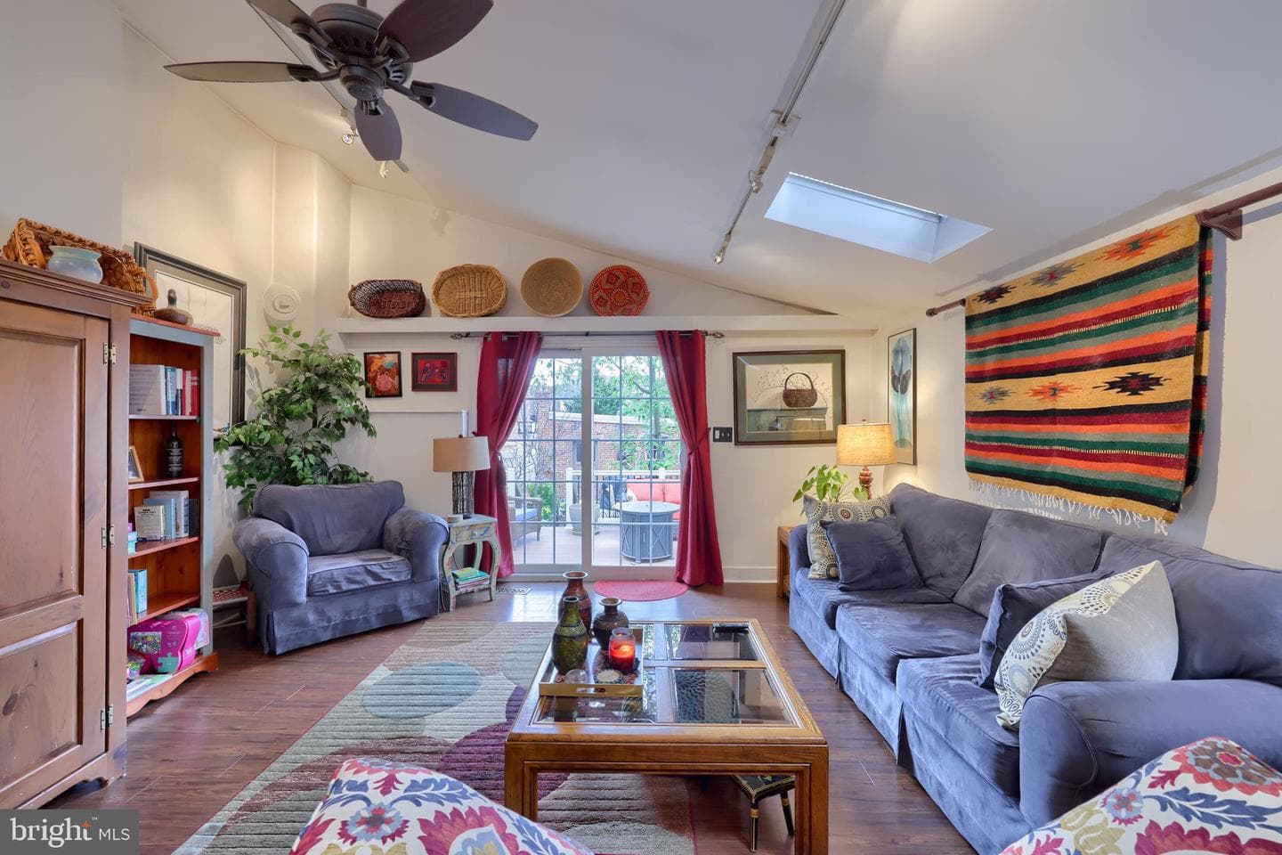 227 N Mulberry Street photo 32