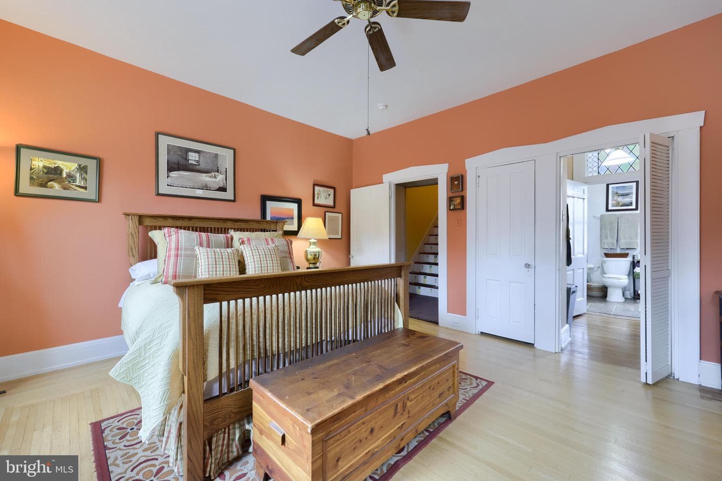 227 N Mulberry Street photo 39