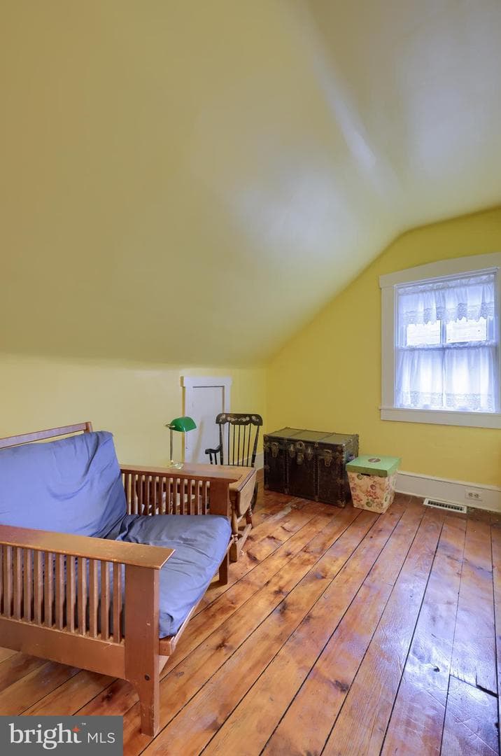 227 N Mulberry Street photo 46