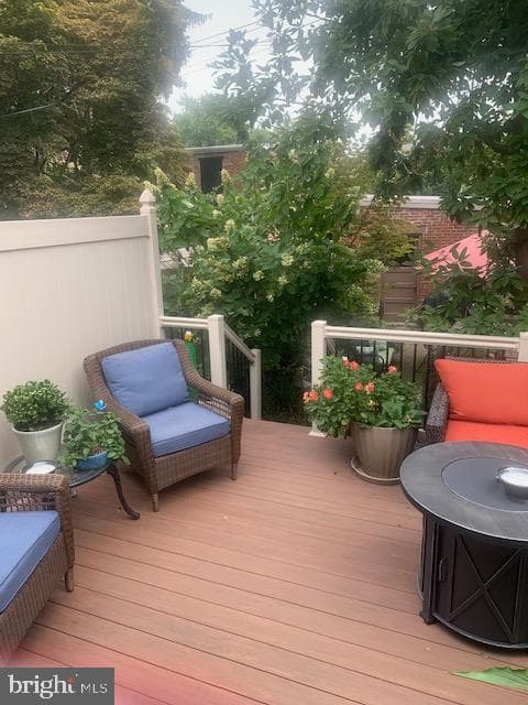 227 N Mulberry Street photo 48